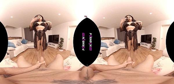  PORNBCN VR 4K | La morena cachonda Julia de Lucia follando y teniendo sexo lésbico en realidad virtual | COMPLETOS en ENLACE -->